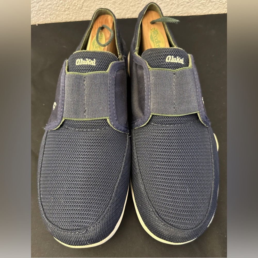 OluKai 10244 Dede Nohea Navy Blue Mesh Slip On Loafer Sneaker Shoes Men’s Size 9